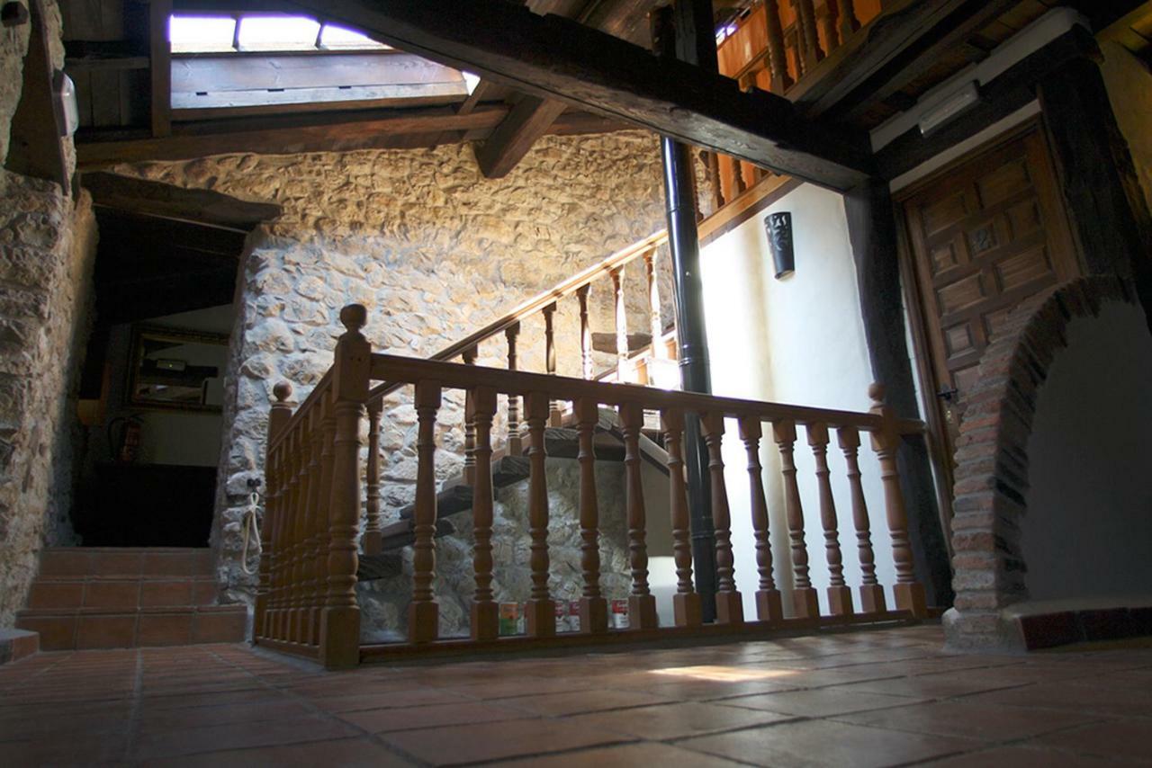 Hotel Rural Llerau Ponga ภายนอก รูปภาพ