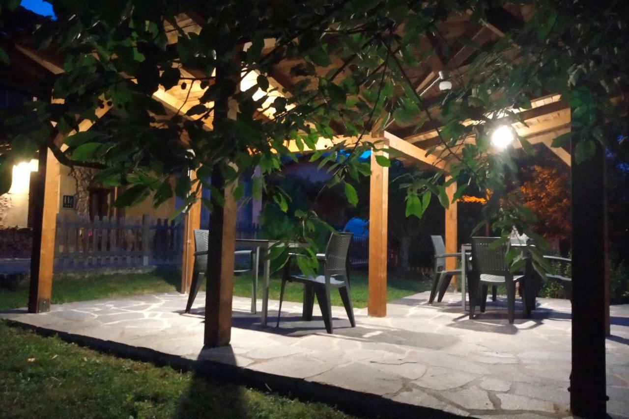 Hotel Rural Llerau Ponga ภายนอก รูปภาพ
